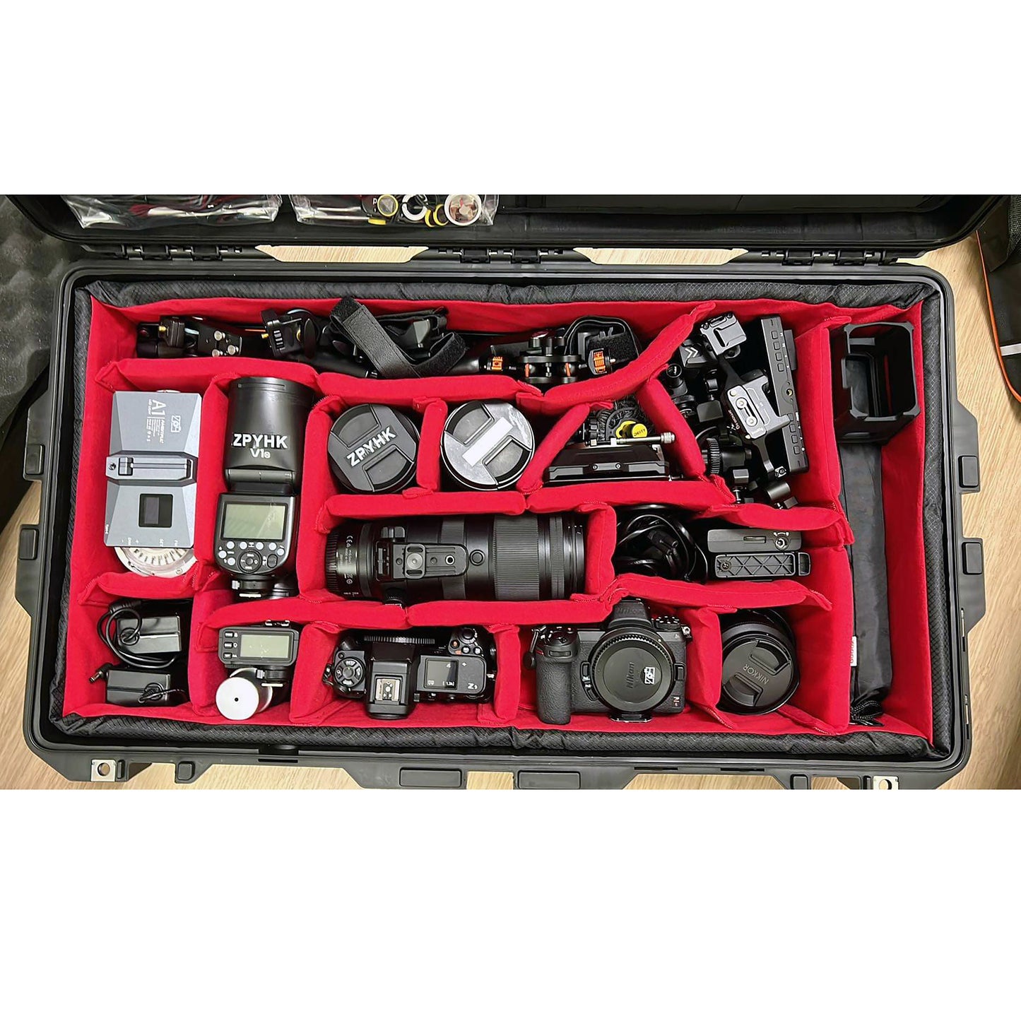 パッド入り仕切りセットはPelican1615 peli1615 Air Cases IN1615に適合します