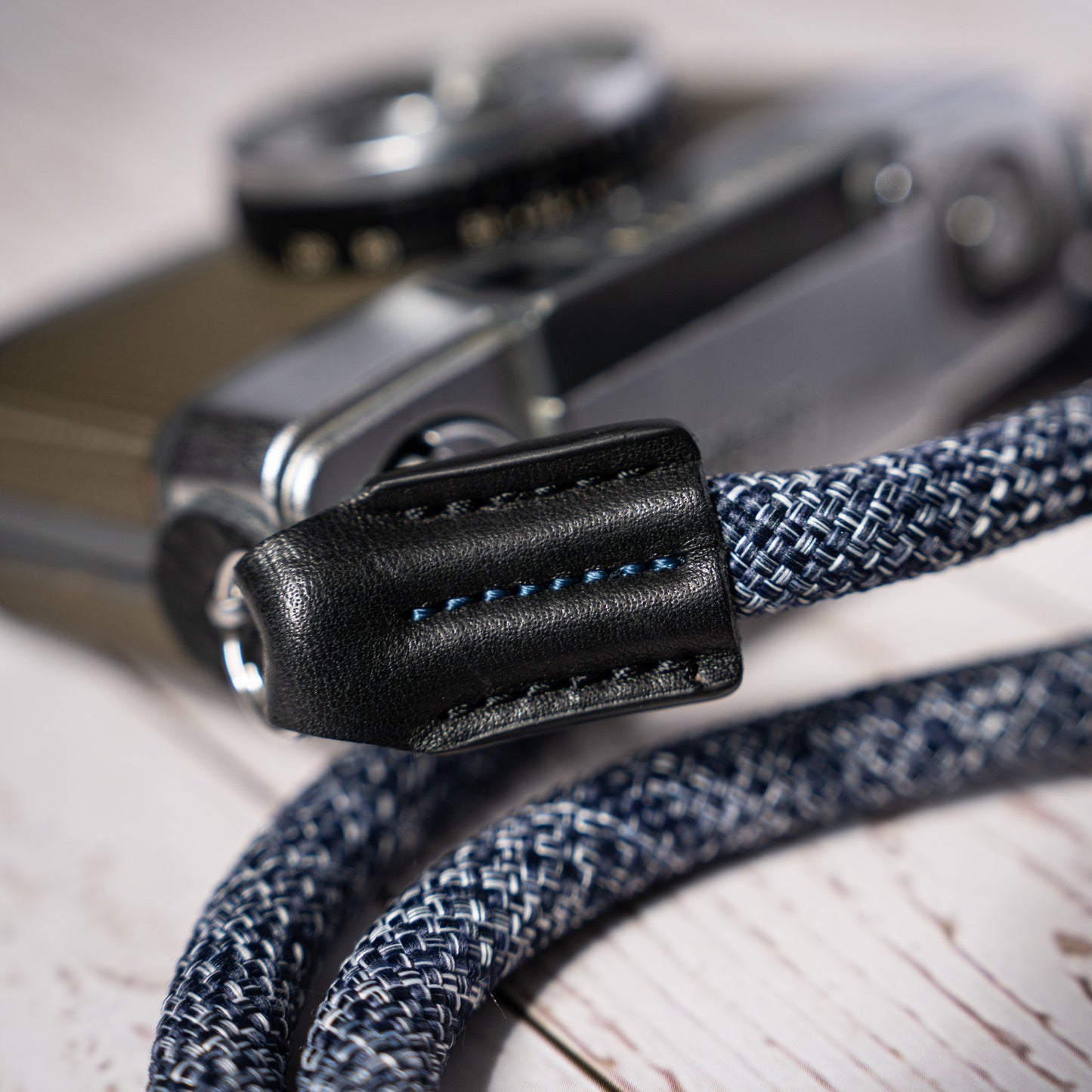 ロープ カメラストラップ ハンドメイド フラワー ブルー ホワイト 10mm CSC-FBUW