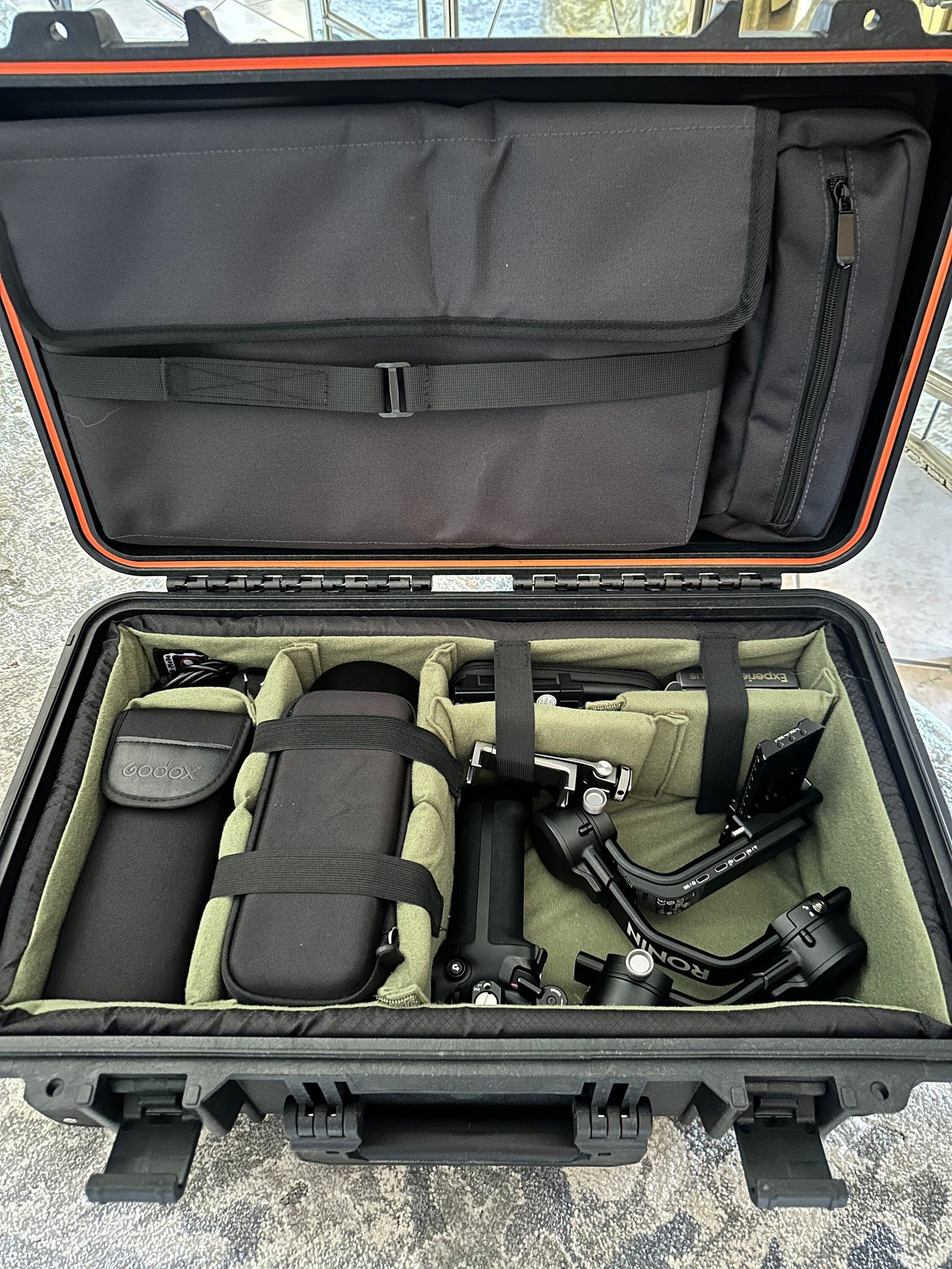 蓋オーガナイザー ラップトップ 16インチ Peli Pelican1510 1535 Nanuk935 Lid1519SCX に適合