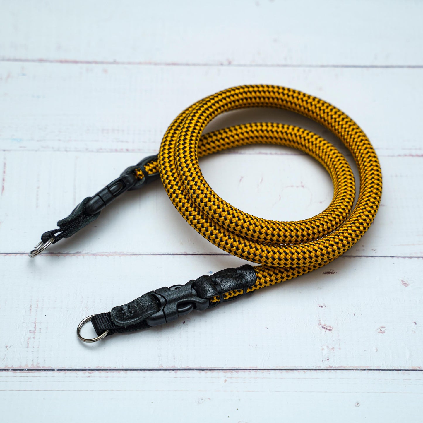 クイックリリースバックル イエロー ブラック ハンドメイド 10mm クライミングロープ カメラストラップ