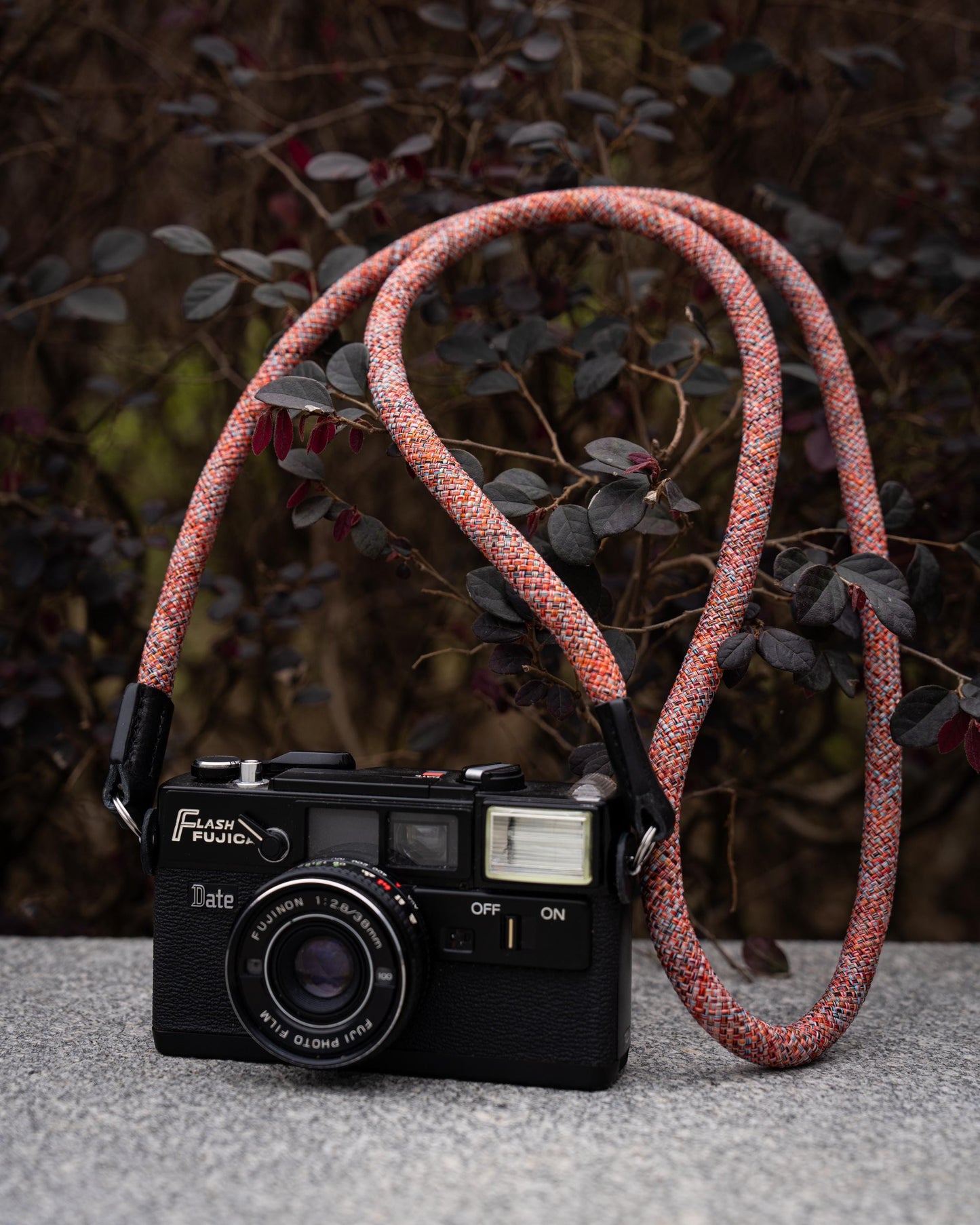 ロープ カメラストラップ ハンドメイド フラワー オレンジ レッド 10mm CSC-FORR