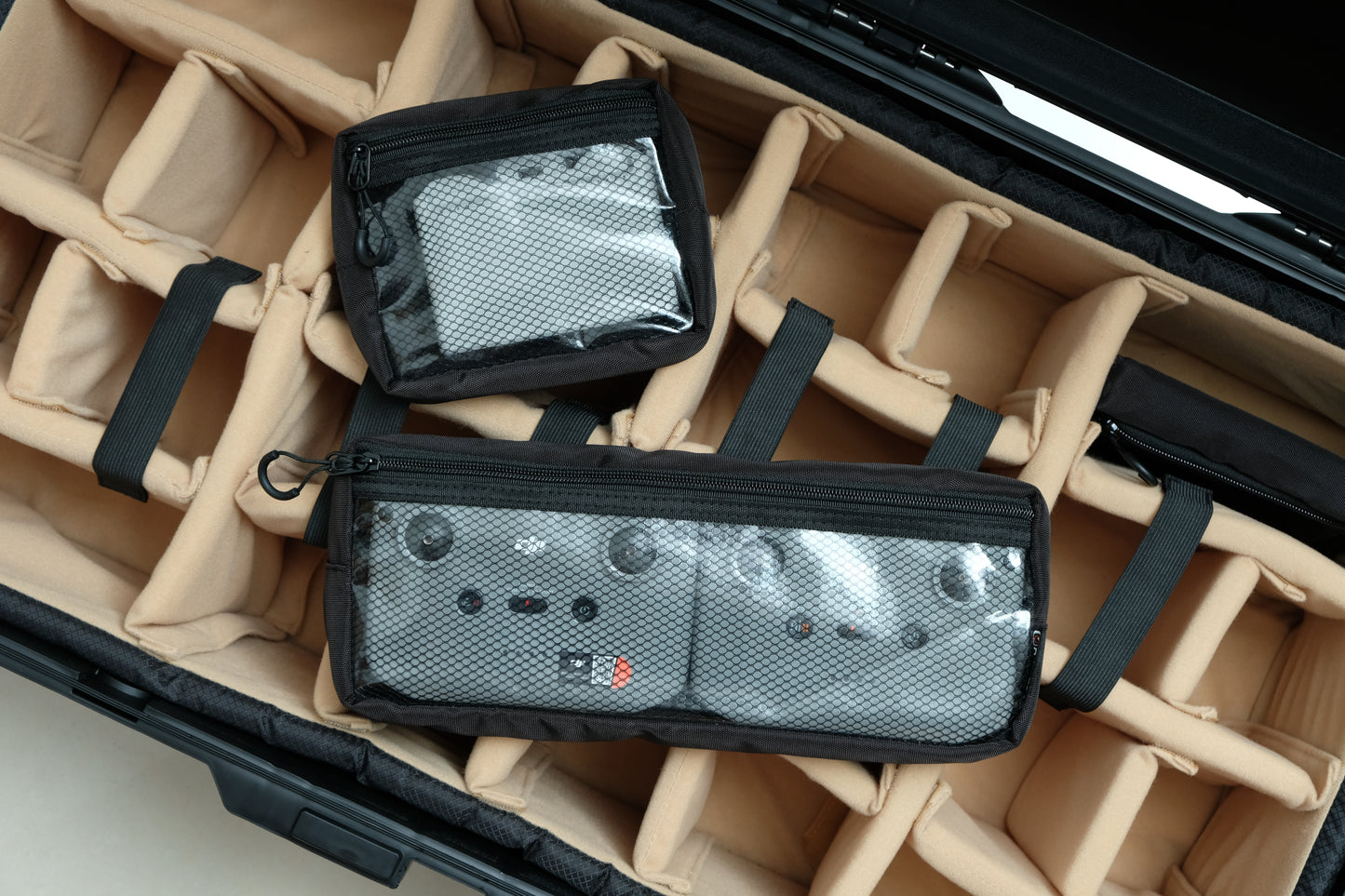 Pelican1637 LID1637MC8 用メッシュ蓋オーガナイザー 取り外し可能なデザイン