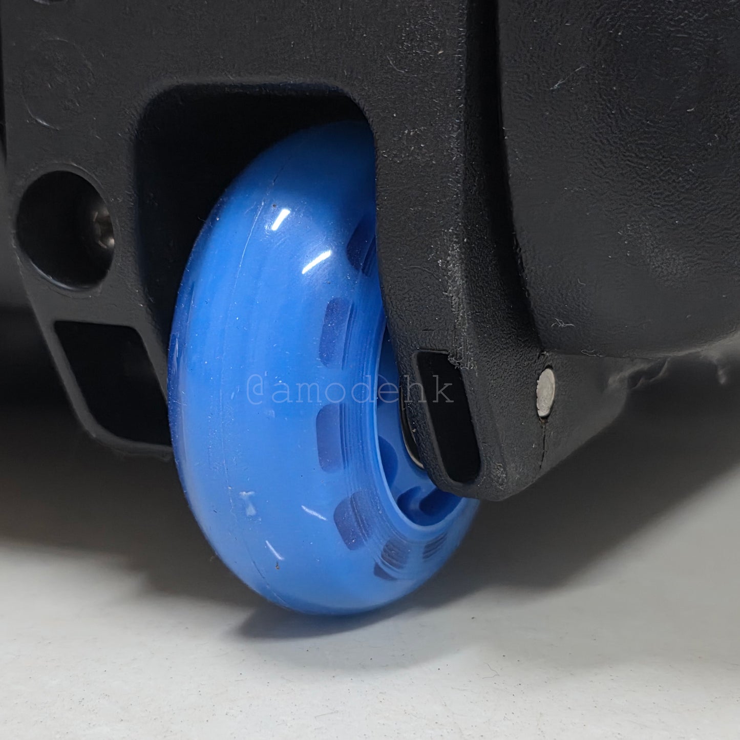 Color Noise Reduce Wheels Replacement Repair Pelican1535 1615Air (2Pcs) No Bearing